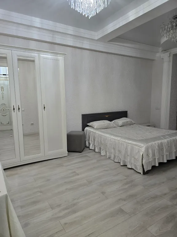 Уютная квартира-студия в новостройке в самом центре города — аренда посуточно в Черкесск