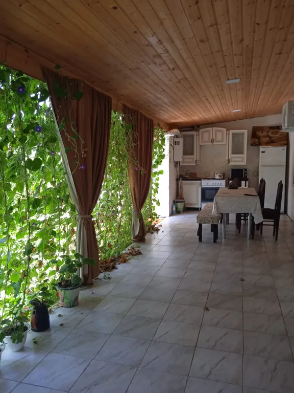 Домик у моря