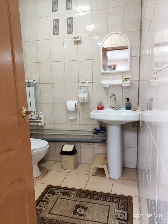 2-комнатная квартира в своём доме с баней и стоянкой