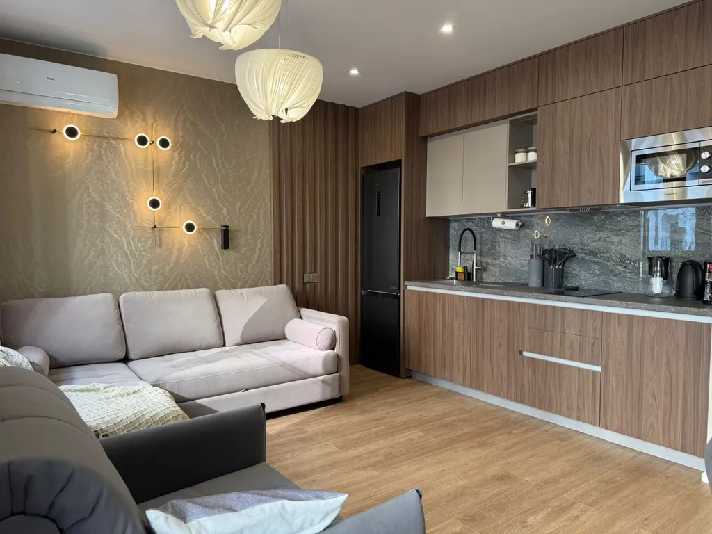 Квартира Дизайнерская студия — аренда посуточно в Кудепста