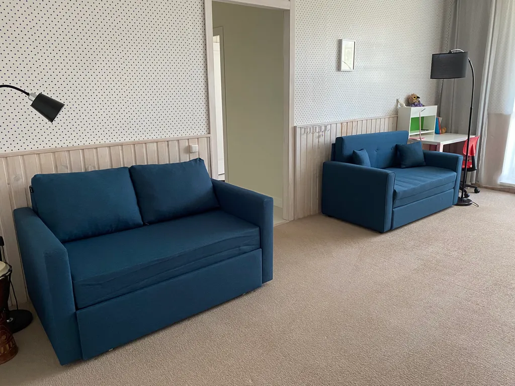 Рядом с лесом