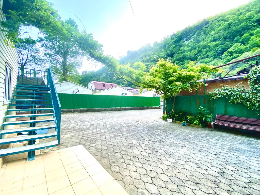 Квартира Квартира Семейный номер улучшенный — Гагра