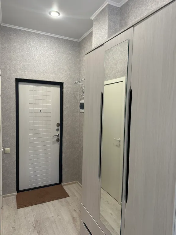 Красивая уютная студия-апартаменты вдоль набережной реки