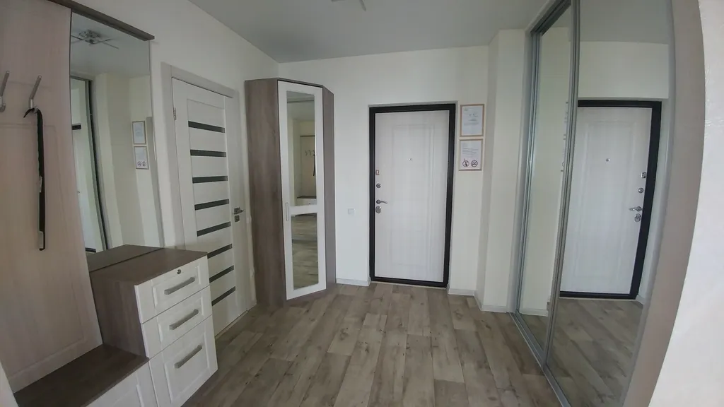 Евродвушка с камином и джакузи около увауга