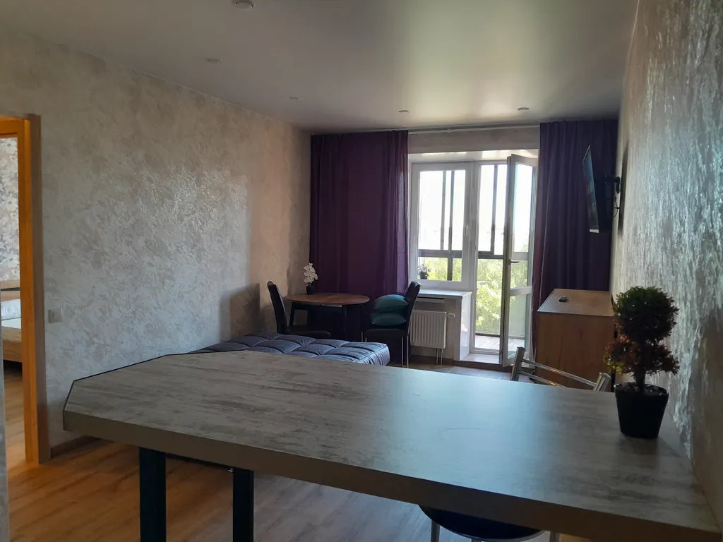 ЖК " Ривер парк " Набережная- Урицкого . Евродвухкомнатная квартира