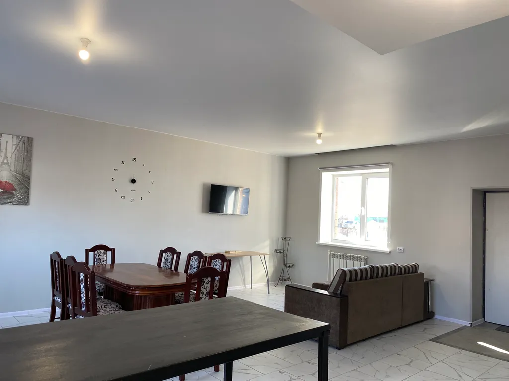 4 комнатный 2 этажный дом