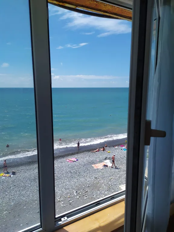 Комната у моря