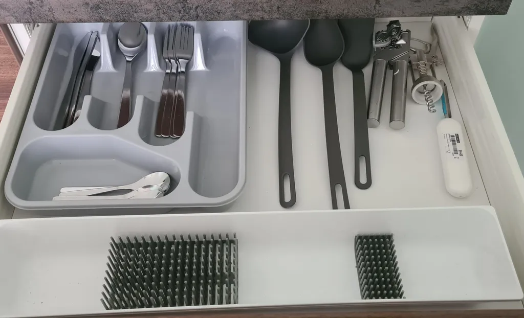 Art Deco One-Bedroom Suite in Library House