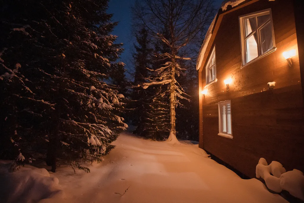 Большой дом с видом на горы