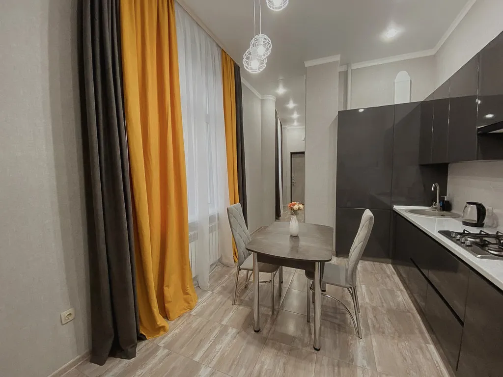 Квартира в центре с хорошим ремонтом