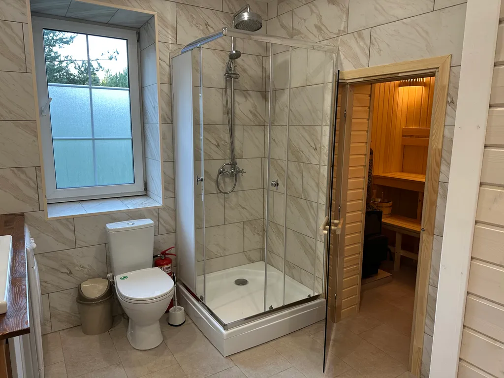 Уютный и просторный гостевой дом коттедж