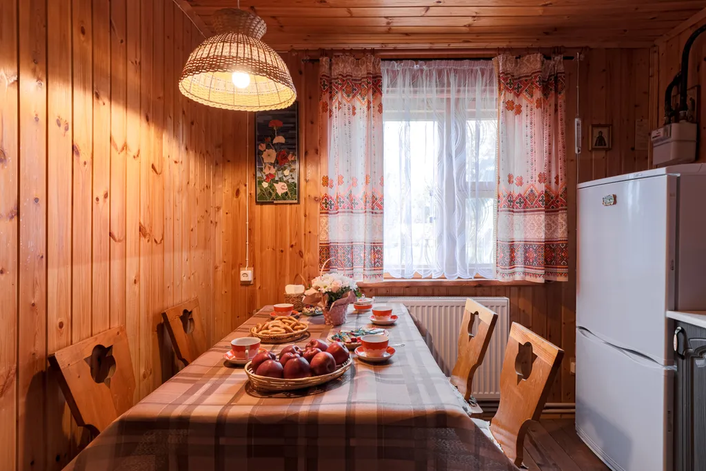 Монастырская изба