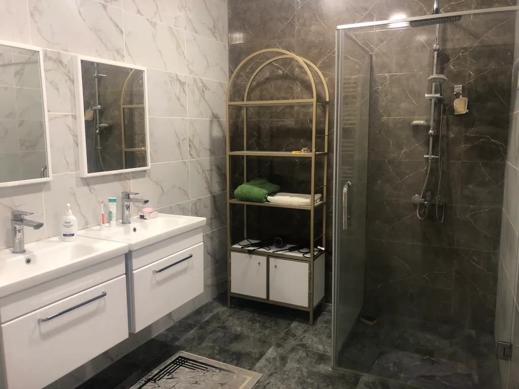 Уютная квартира с большим санузлом