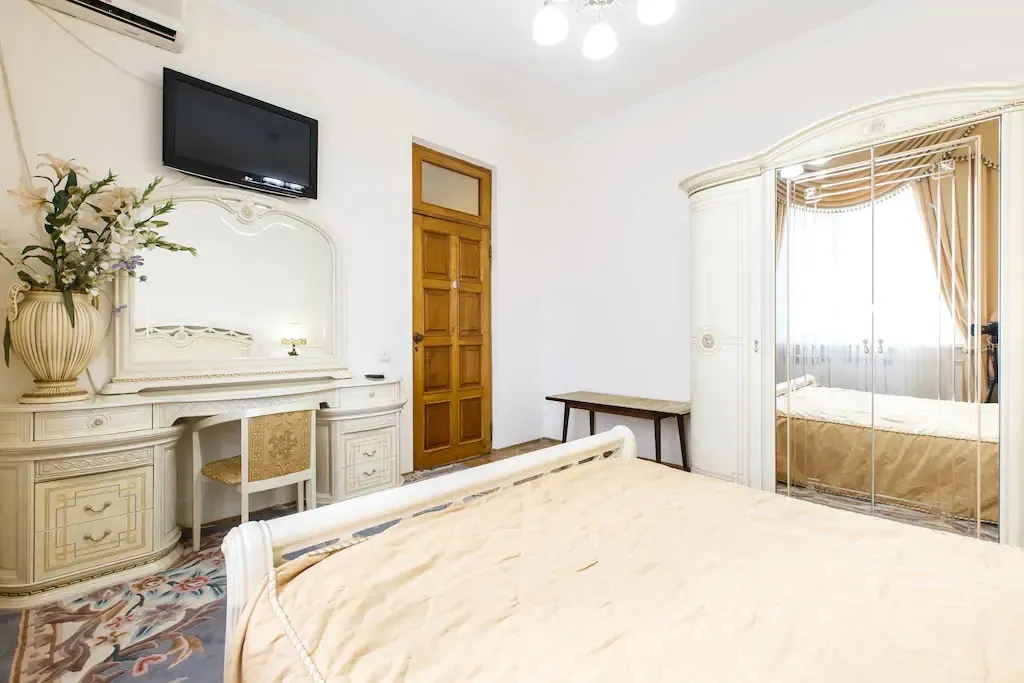 Коттедж 3-комнатный Дом — Адлер