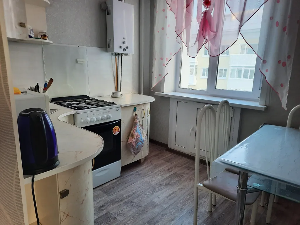 Уютная квартира в центре города — аренда посуточно в Губаха