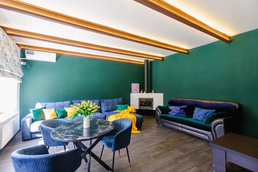 Квартира культурного наследия Астрахани Дом конца XIX в, центр города — аренда посуточно в Астрахань