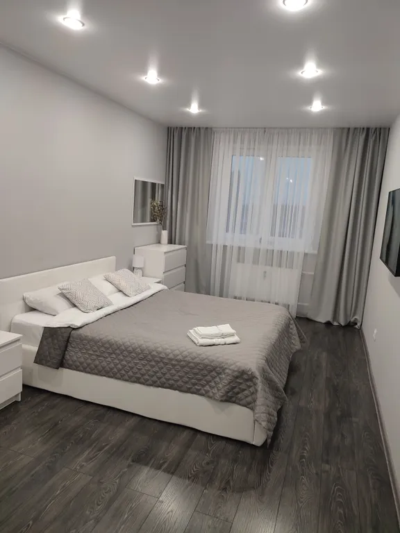 1-комнатная квартира в новом современном доме — аренда посуточно в Парголово