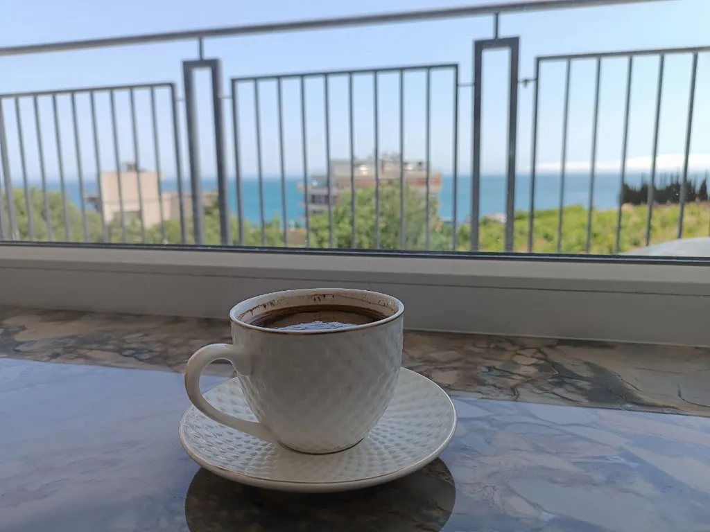 Изысканные апартаменты у моря Аура