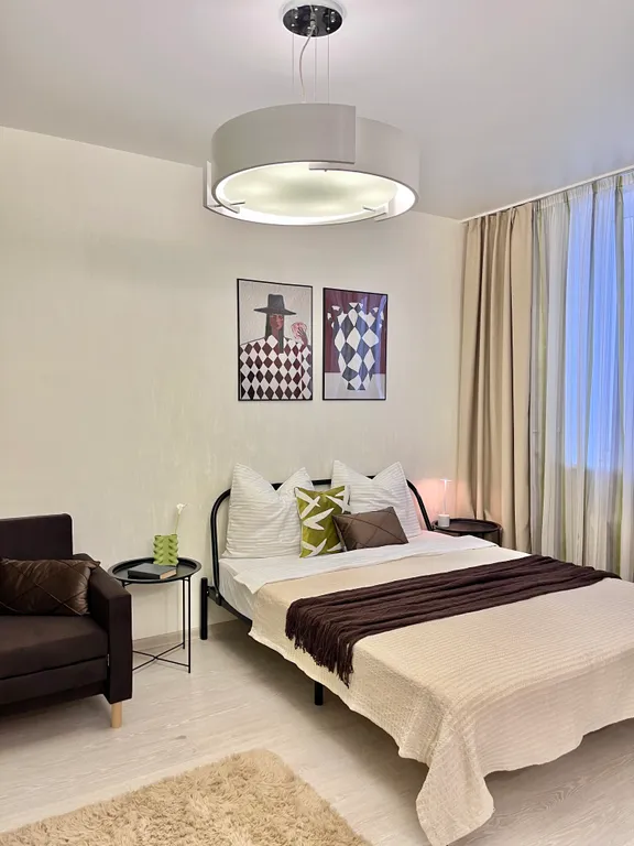 Квартира Просторная студия в центре города — аренда посуточно в Пермь