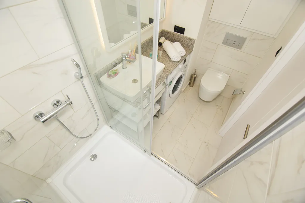 Студия на первой линии