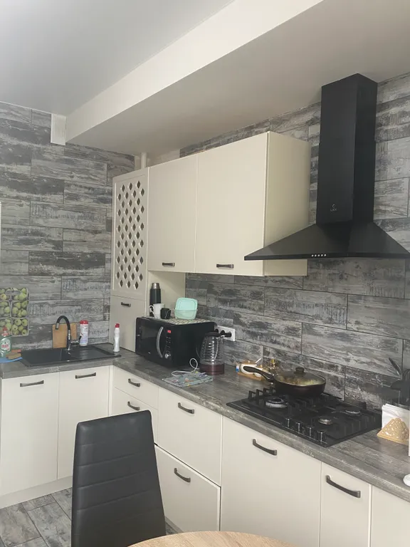 Квартира У Виктории — аренда посуточно в Небуг