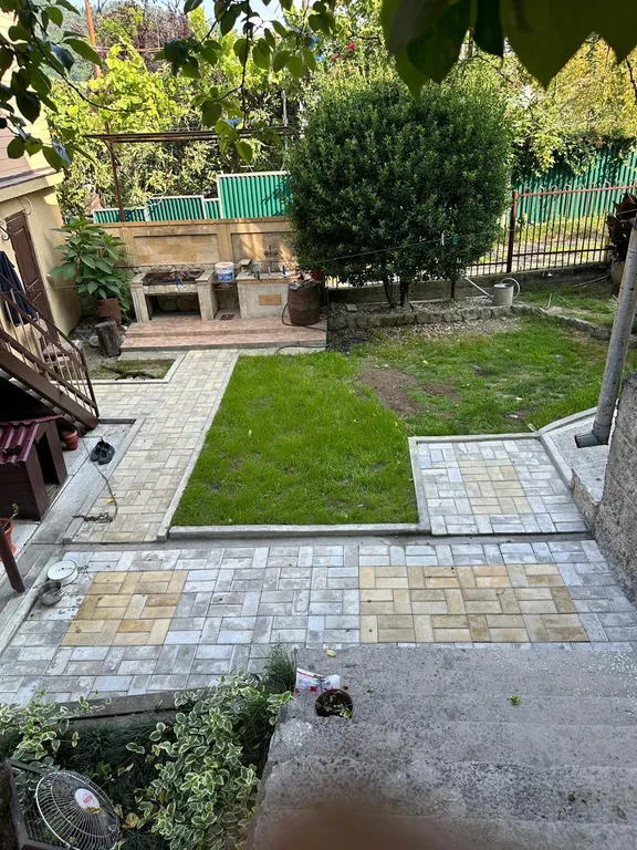 Квартира Комната в апартаментах с видом на гору, со всеми удобствами и кухней — Сухум