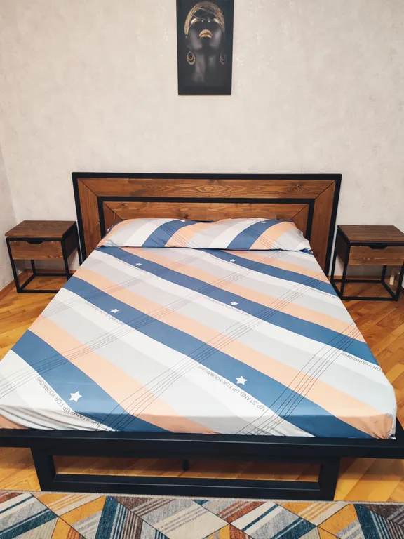 Просторная квартира с ремонтом в стиле лофт.