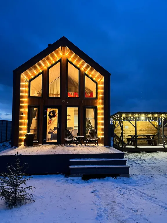 Коттедж Уютный дом в стиле Барнхаус с чаном у леса, у нас есть баня. — аренда посуточно в Домодедово