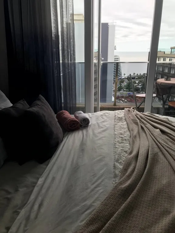 Студия с видом на море