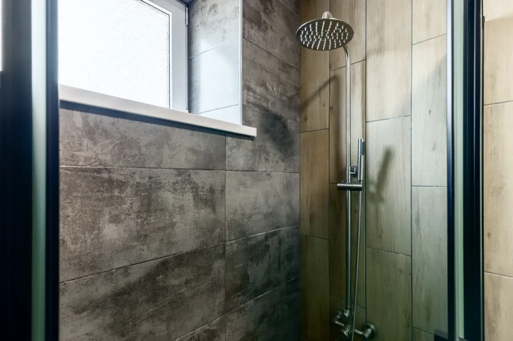 Дом рядом с трассой М-4