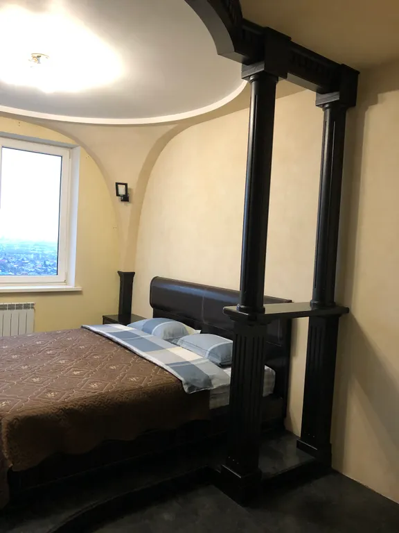 В Индустриальном районе тц Планета