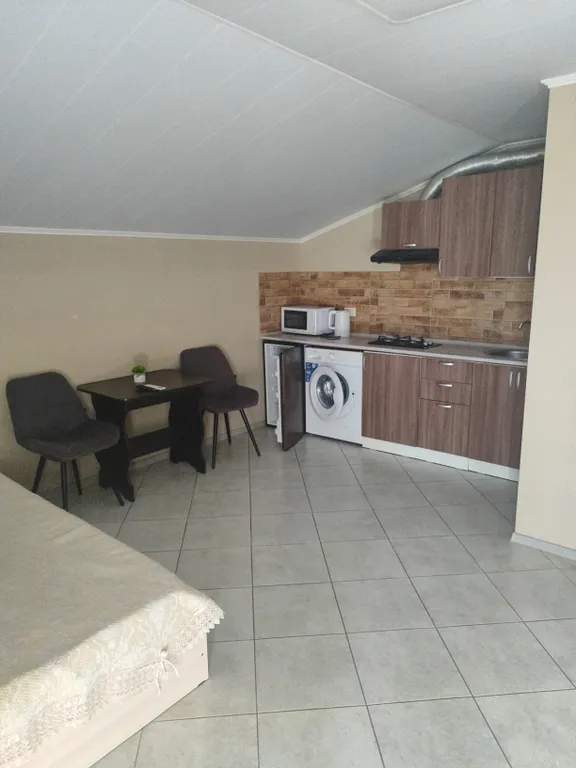 Квартира Сдается комната - студия в живописном месте — Севастополь