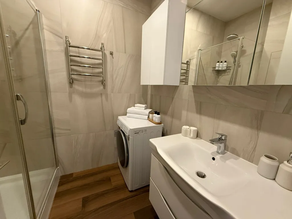 АПАРТАМЕНТЫ ТРЕХКОМНАТНЫЕ 'ФЭМИЛИ  ОНЛИ ФЛЭТПОРТ', для 6 гостей