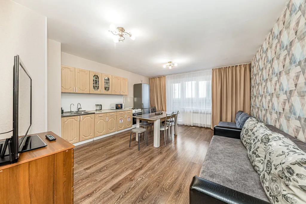 Просторная квартира для 14 гостей (10 раздельных спальных мест)