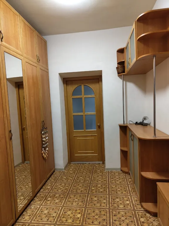 Квартира Квартира Просторная евротрешка в сталинке. 4 отдельных кровати — Колпино