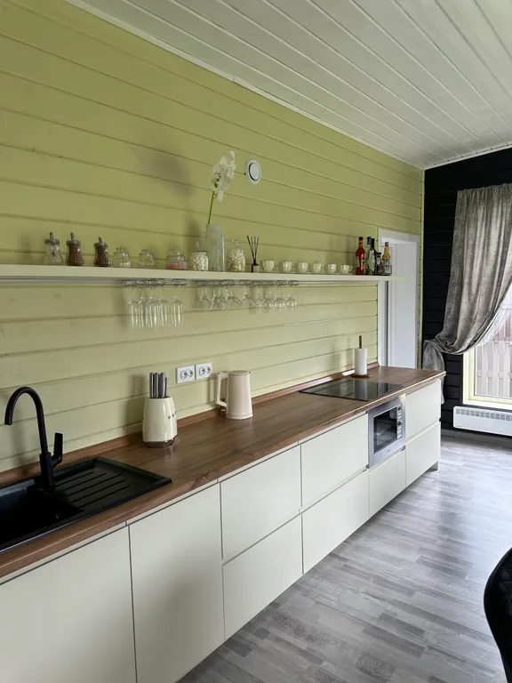 Стильный дом с чаном