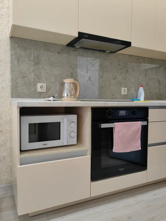 Солнечная квартира с видом на Московскую площадь