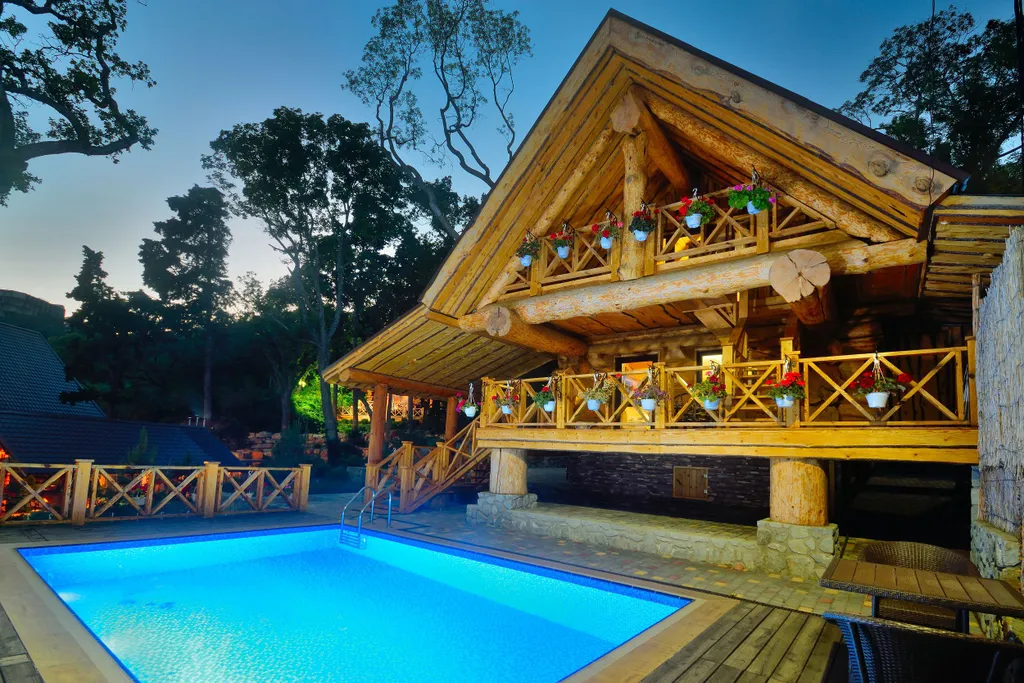 Дом - сруб с видом на море