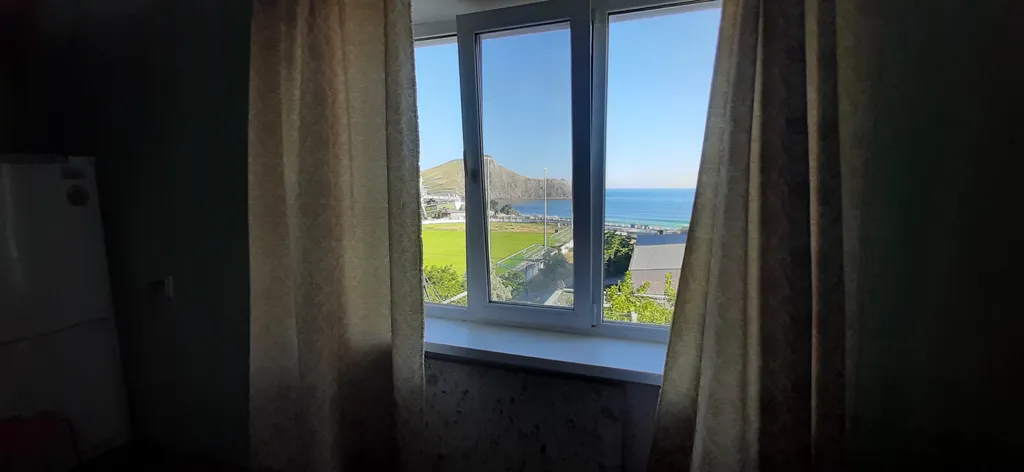 Уютная квартира-студия на берегу Чёрного моря в живописном посёлке