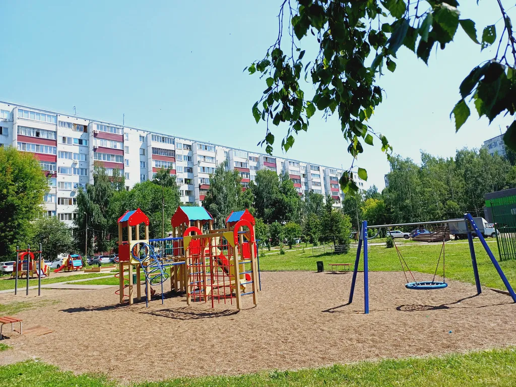 Квартира 2-комнатная квартира у метро Дубравная — Казань