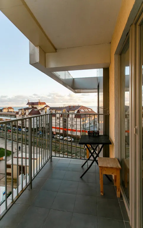 Просторный апартамент с балконами видом на море