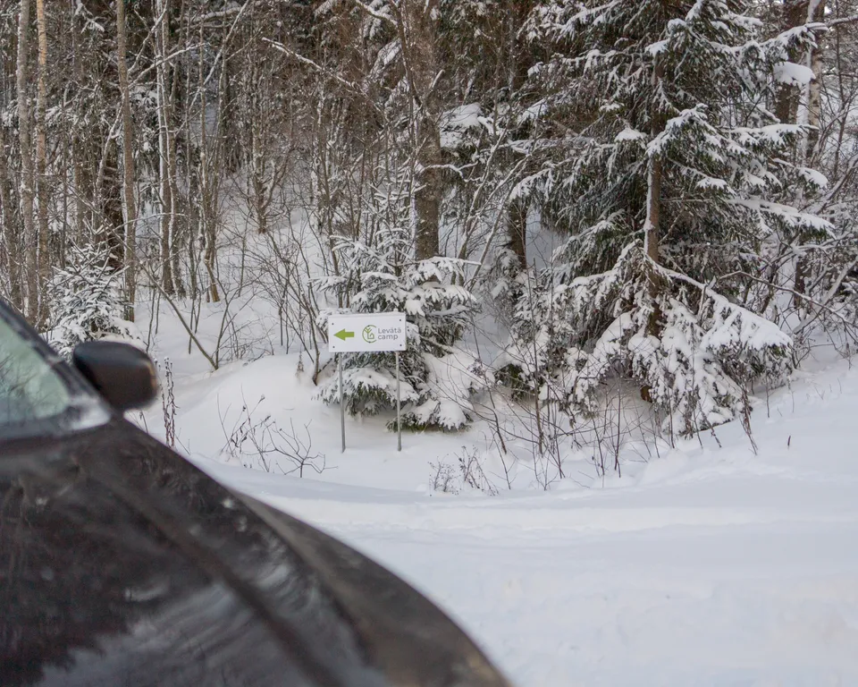 Дом с видом на озеро рядом с Ладожскими шхерами