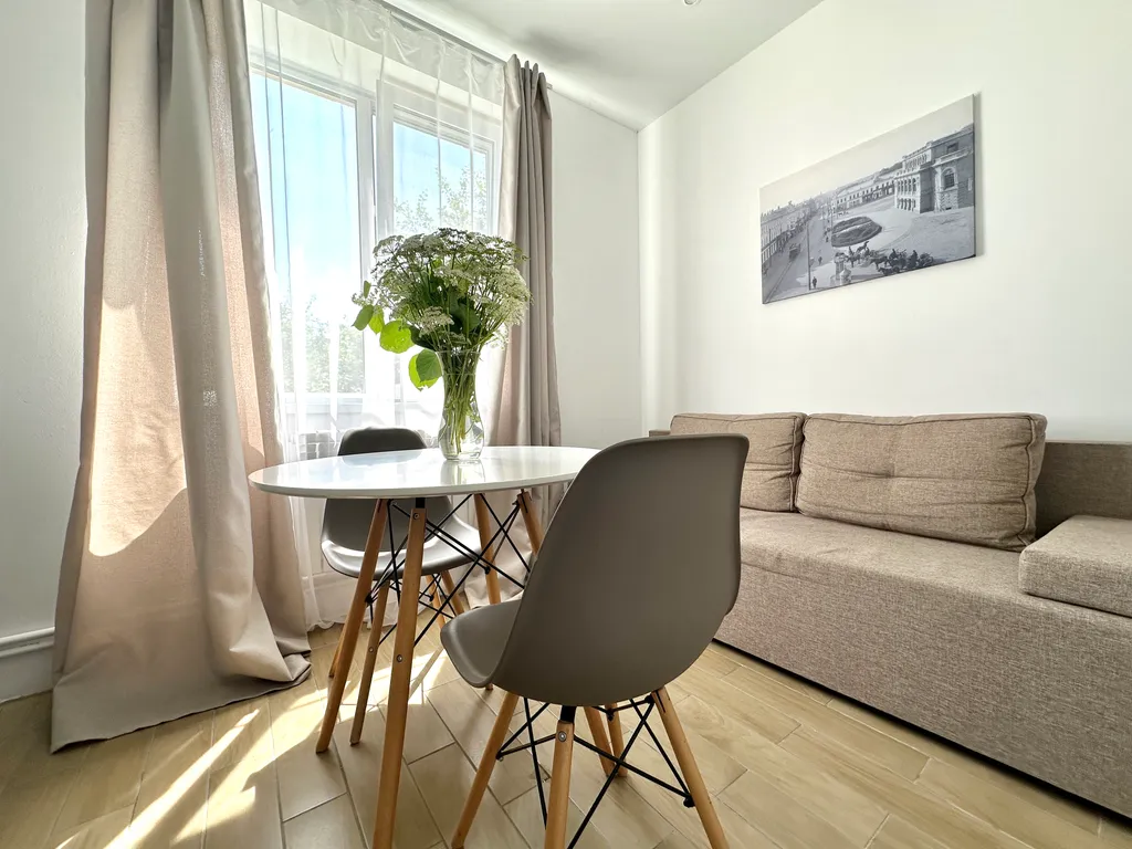 Светлый апартамент столица 2304