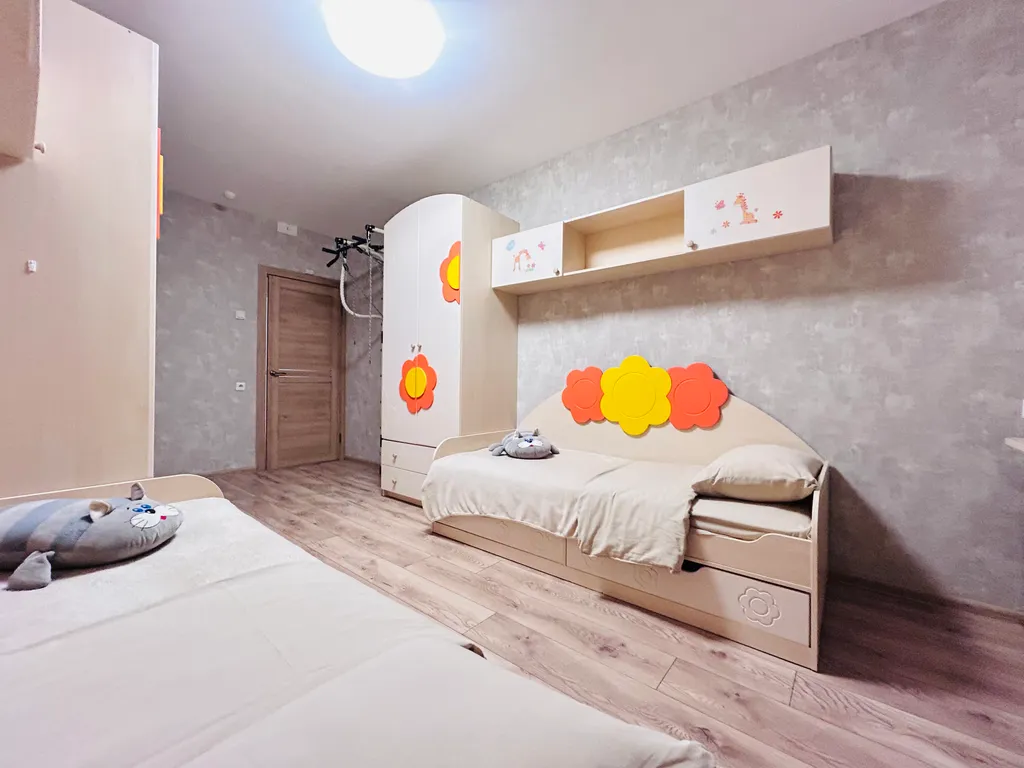 2-комнатная квартира на Академика