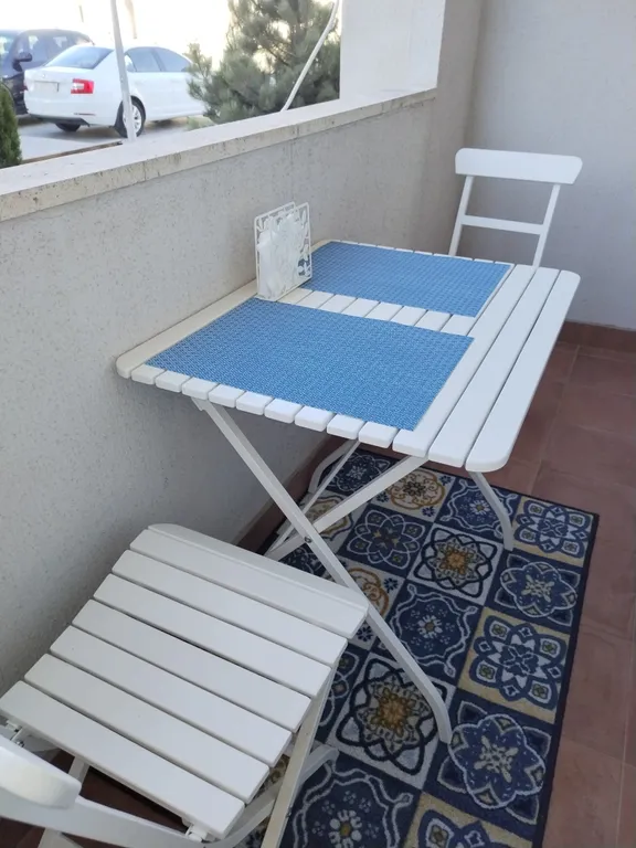 Уютная студия для двоих с видом на бассейн