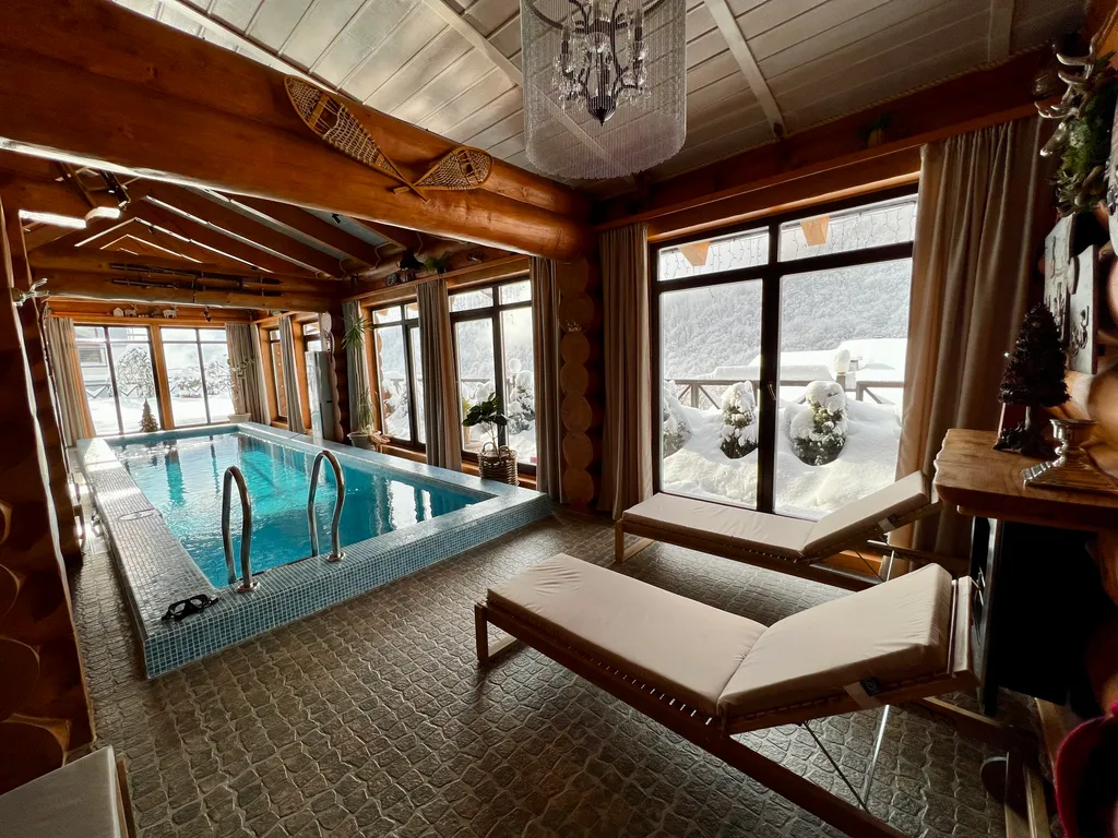 Коттедж Шале в горах — Красная Поляна