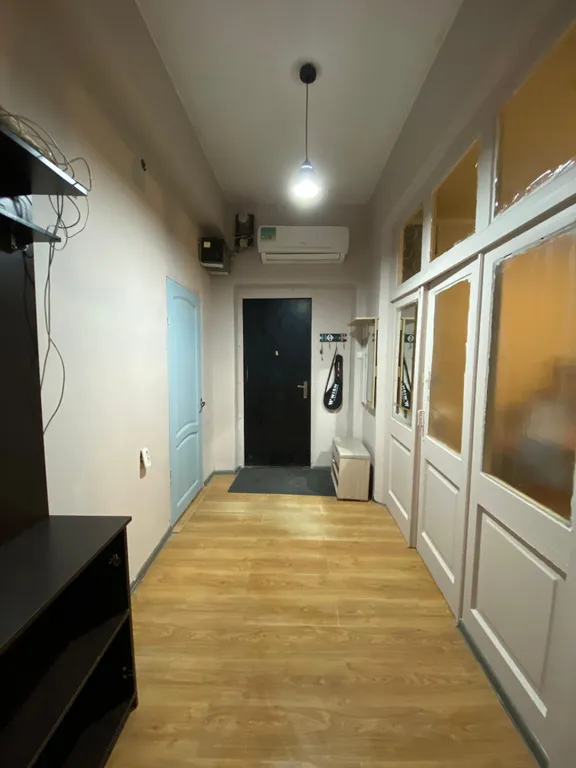 Квартира Квартира в 2 минутах ходьбы от моря, Ждём в гости — Сухум