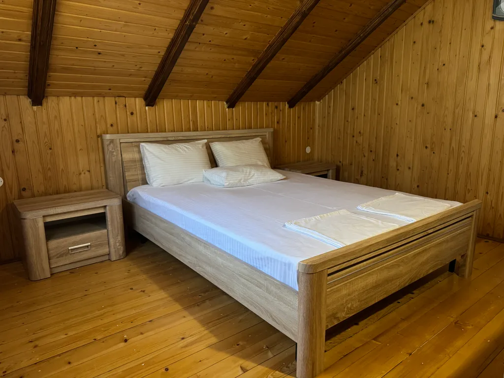 Уютный деревянный дом