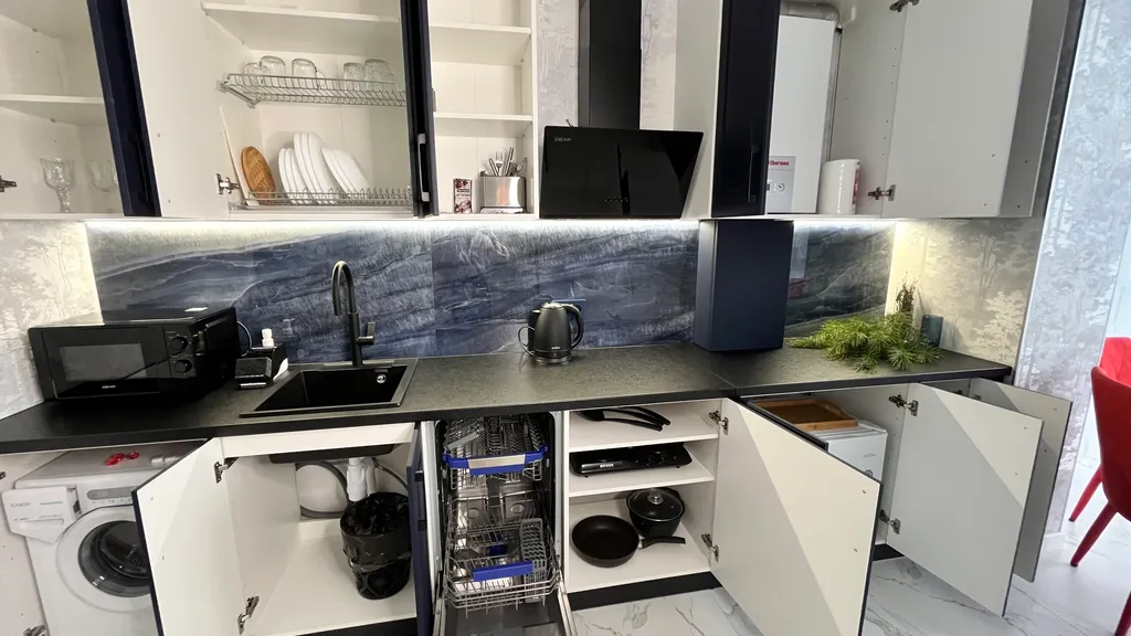 Уютная и современная квартира в 150-ти метрах от моря