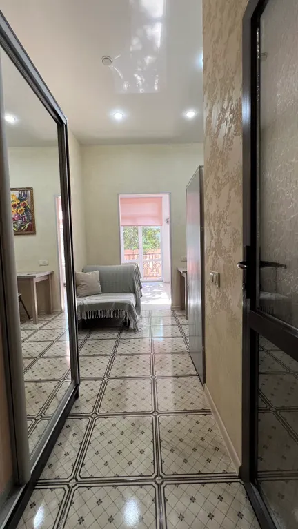 Квартира Уютная 1-комнатная квартира на первом этаже с видом на сад — Сириус